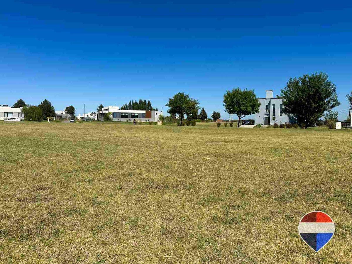 Foto de LOTE A LA VENTA EN BARRIO SANTA RITA A LA LAGUNA, imagen 3