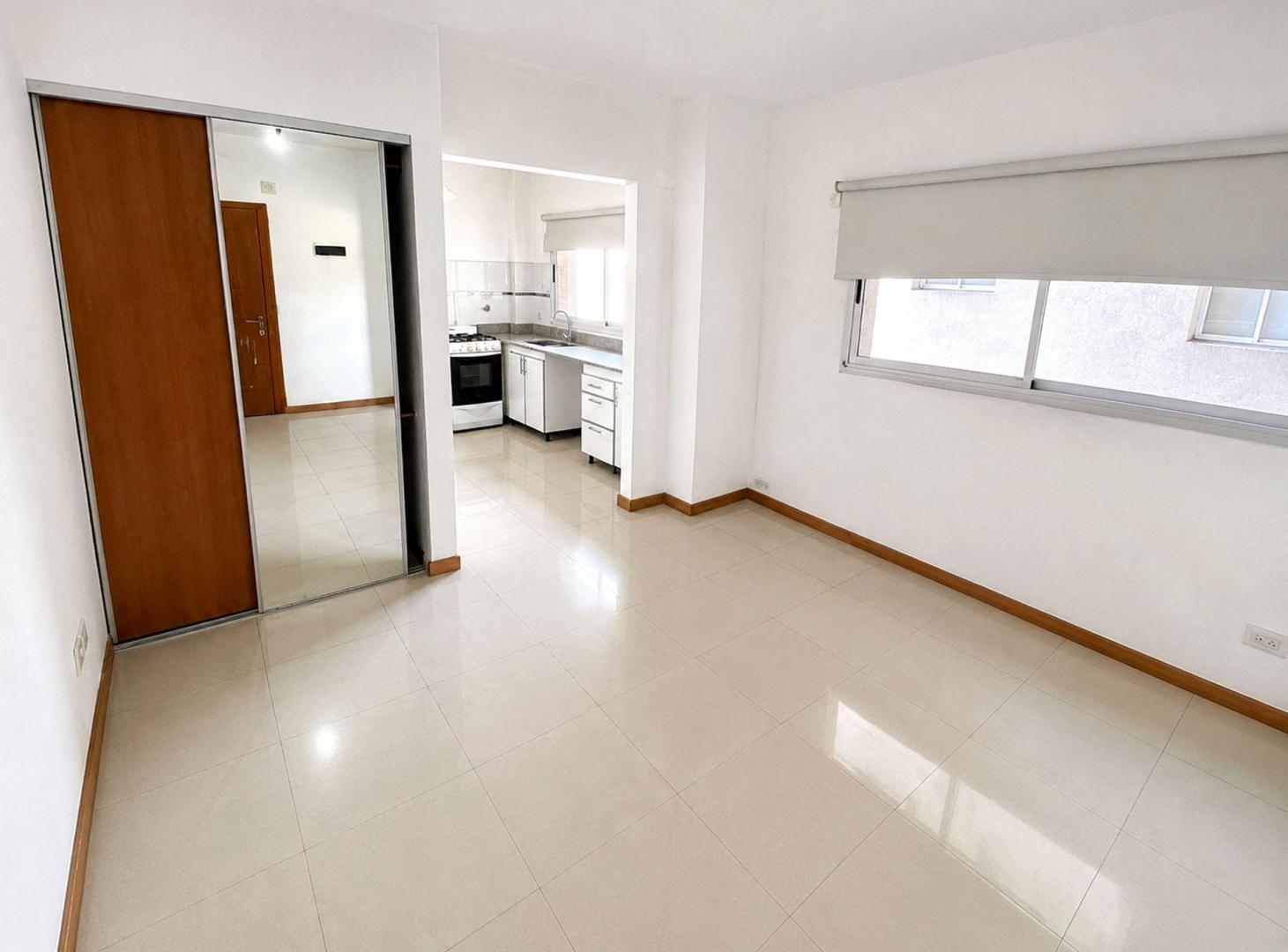 Foto de VENTA DEPARTAMENTO EN MONTE GRANDE, imagen 2