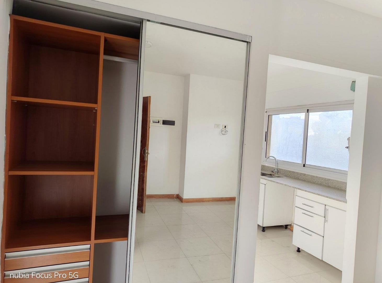Foto de VENTA DEPARTAMENTO EN MONTE GRANDE, imagen 3