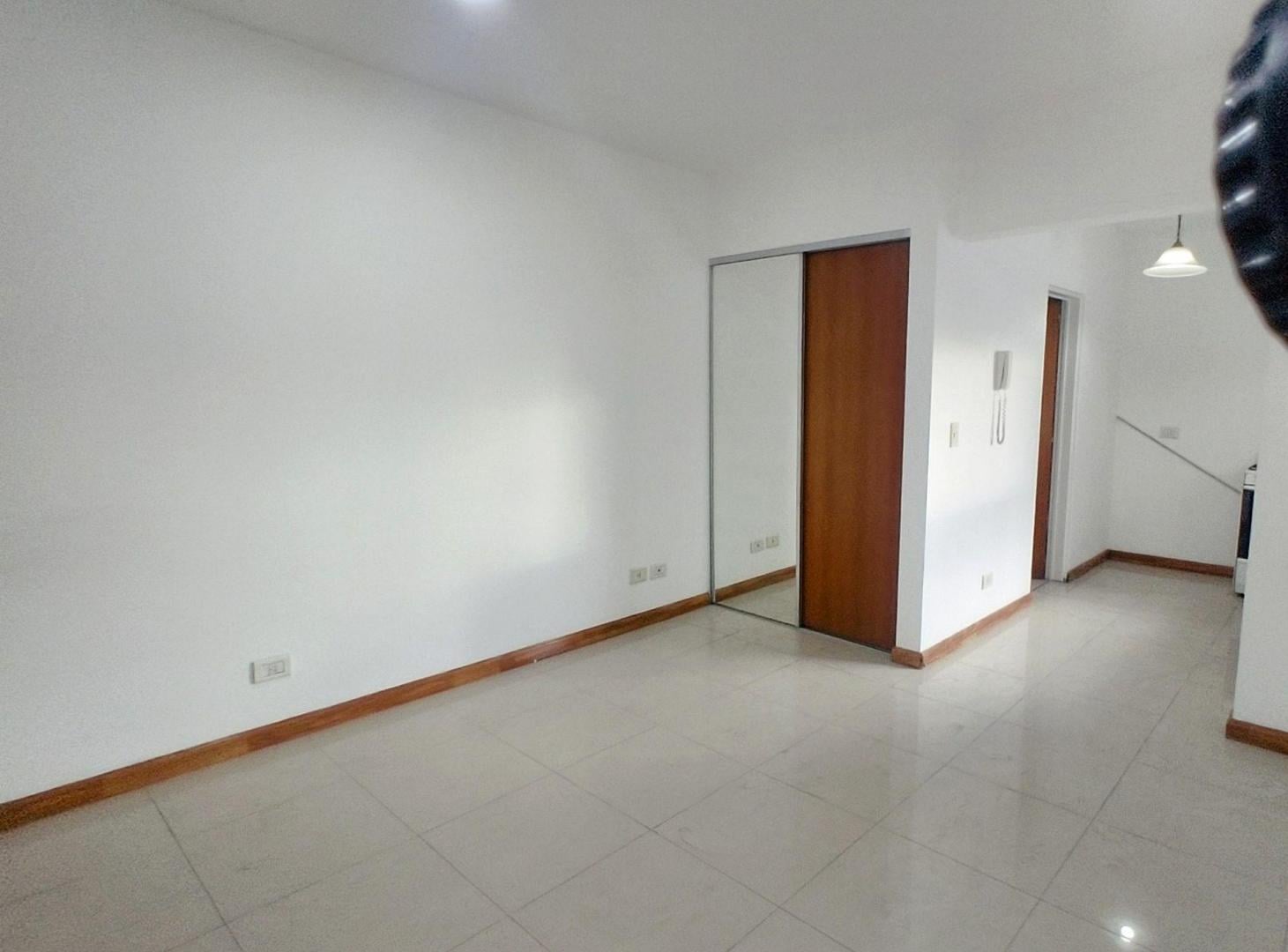 Foto de VENTA DEPARTAMENTO EN MONTE GRANDE, imagen 1