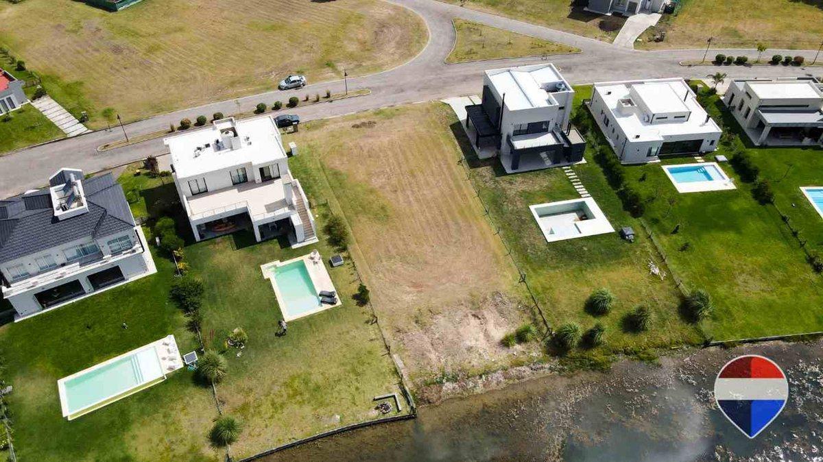 Foto de LOTE EN VENTA EN BARRIO SAN LUCAS FONDO A LAGUNA, imagen 4