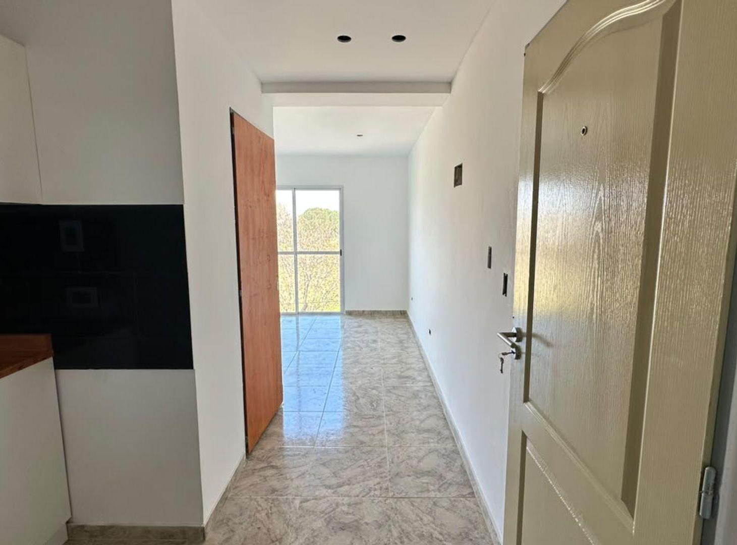Foto de DEPARTAMENTO 2 AMBIENTES EN VENTA FINANCIADO, imagen 3