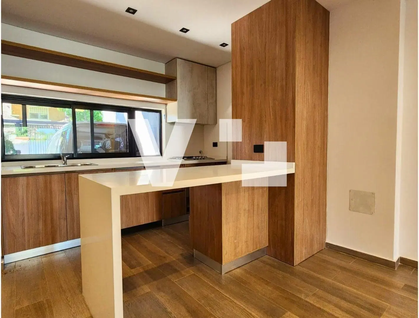 Duplex 4 ambientes en Venta a estrenar, Victoria. 3