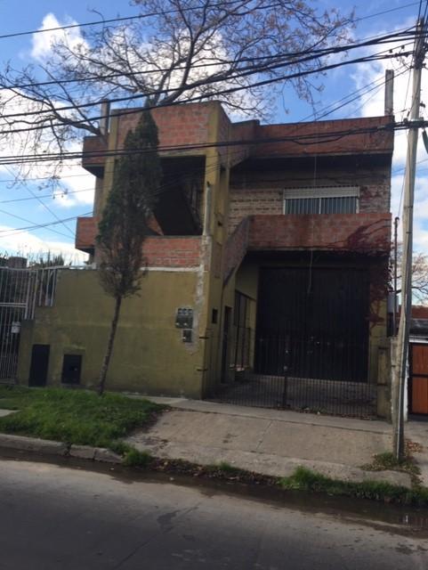 Importante Inmueble 440 m. 2. Cordero N° 4532, Virreyes. 2