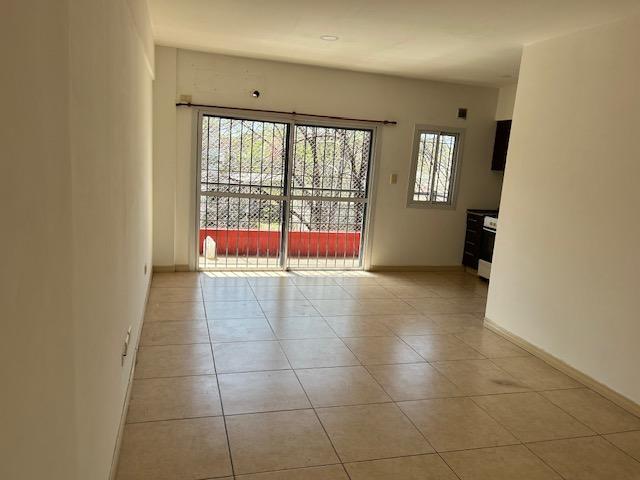 Departamento 2 Ambientes. Av Peron N° 3451, Victoria. 1