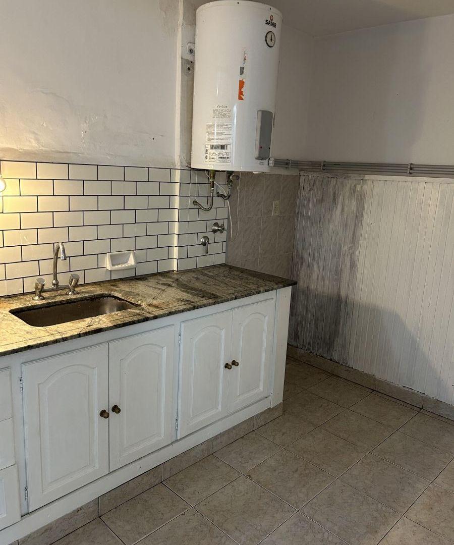 Foto de DEPARTAMENTO 2 AMBIENTES. Av. PERON N° 1161, SAN FERNANDO.-, imagen 3