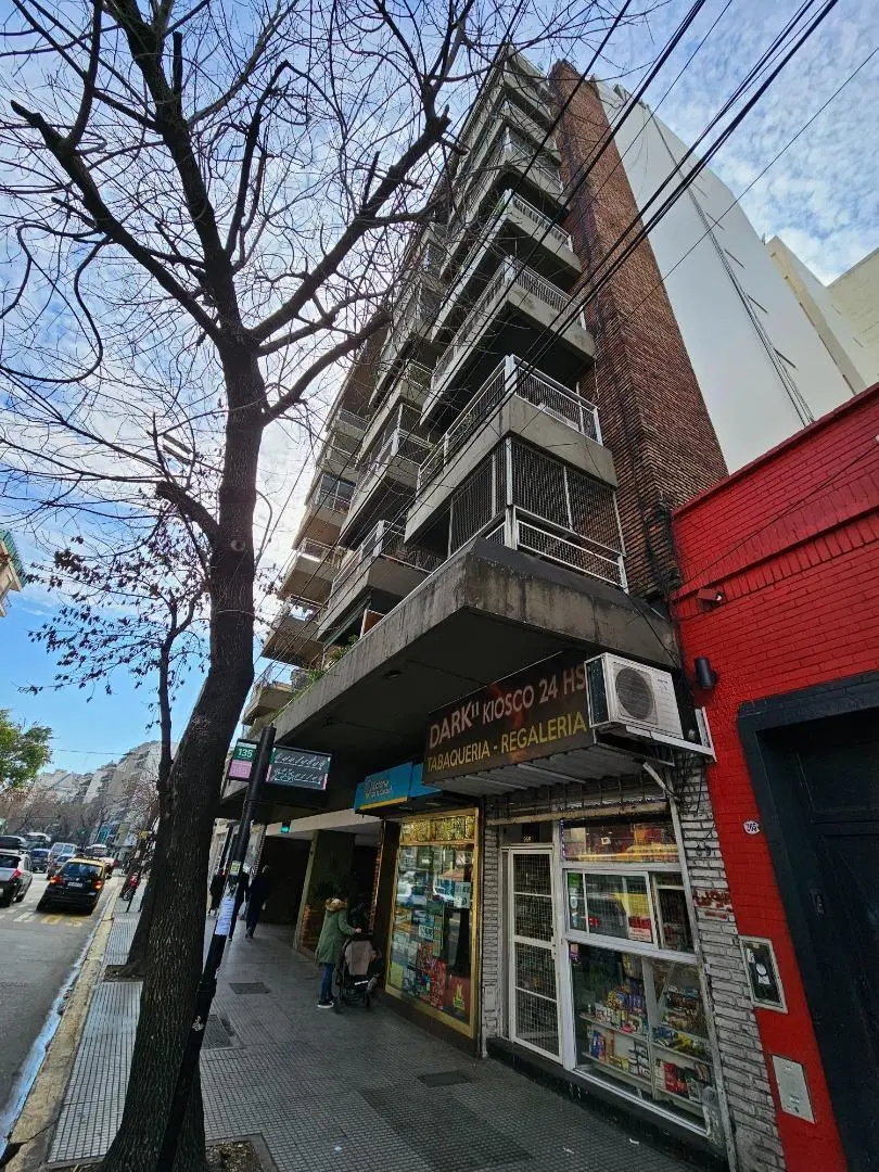 ALQUILER 2 AMBIENES CABALLITO MUY BUEN EDIFICIO 3