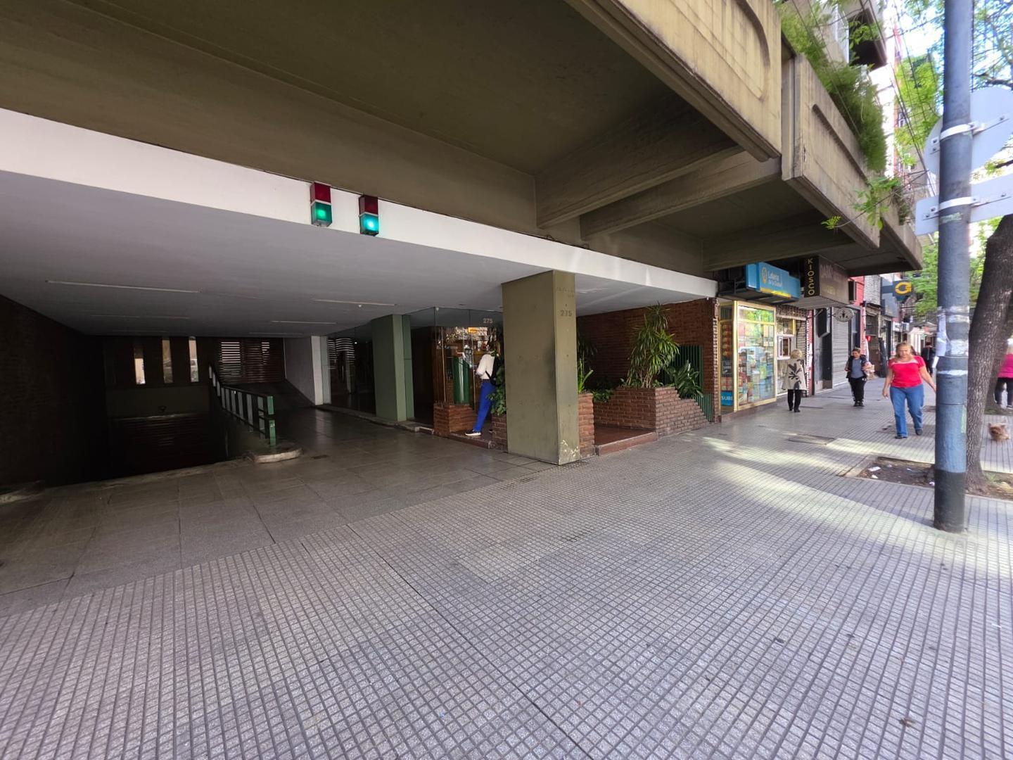 Foto de ALQUIER 2 AMB CABALLITO CFTE. BALCON LAVAD, imagen 1