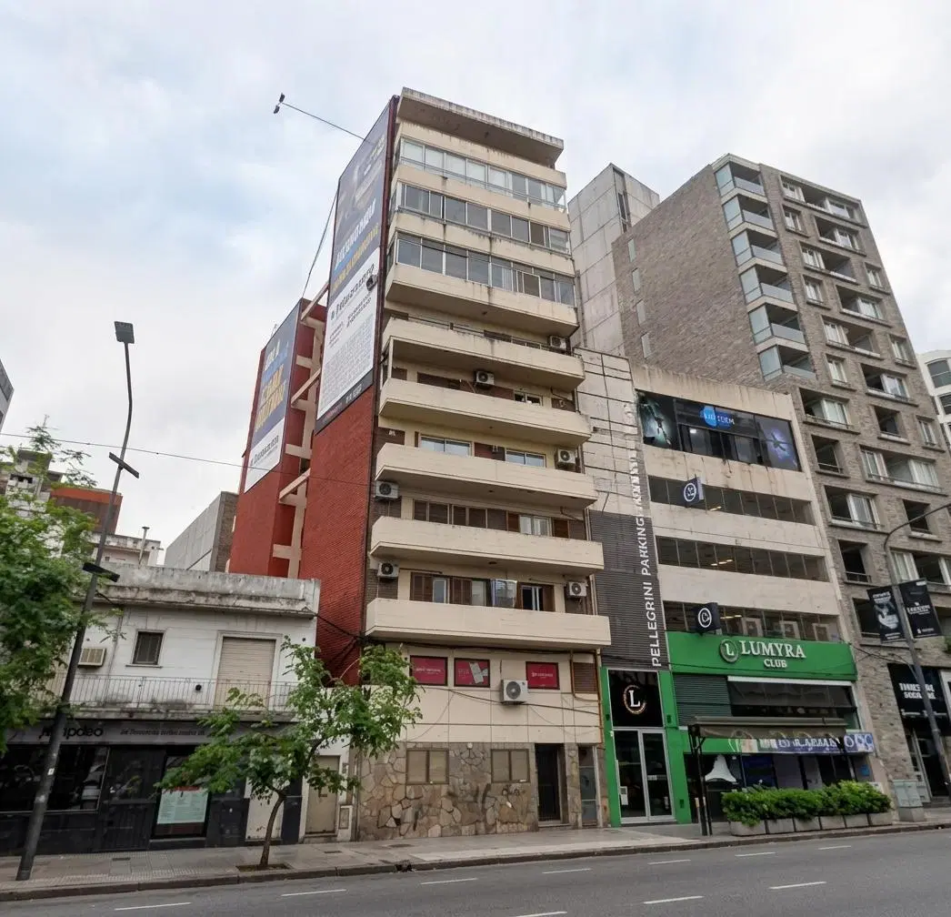 Departamento de dos dormitorios   balcón (interno) - En Alquiler $ 620.000 2