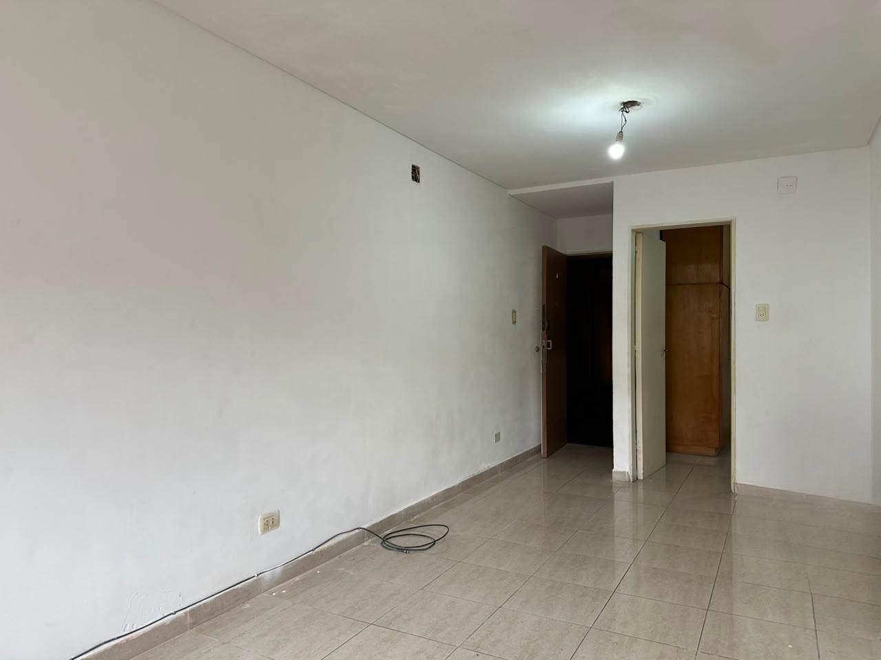 Foto de Departamento de 1 dormitorio - En Alquiler - Barrio Pichincha, imagen 2
