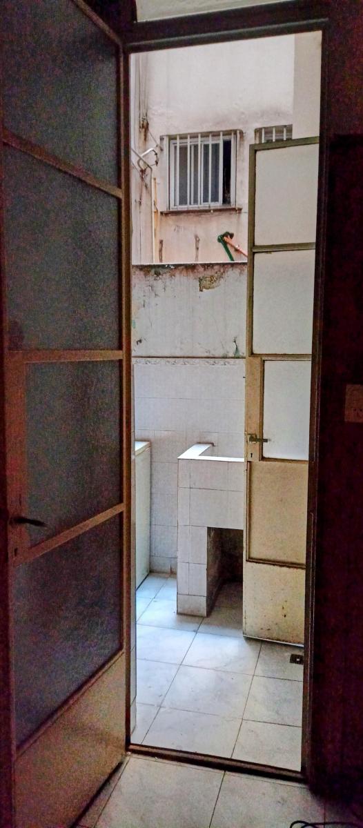 Venta Dpto Zona Monserrat, Amplia Planta Baja a Refaccionar 1
