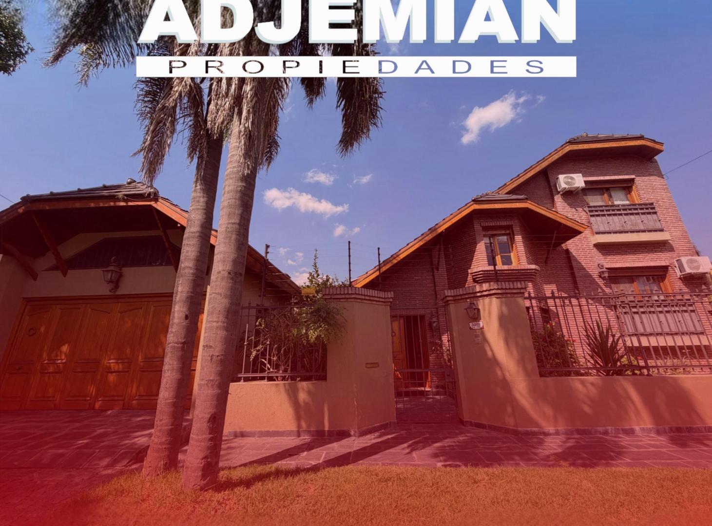Casa con 510 m² y 4 dormitorios en venta en Castelar