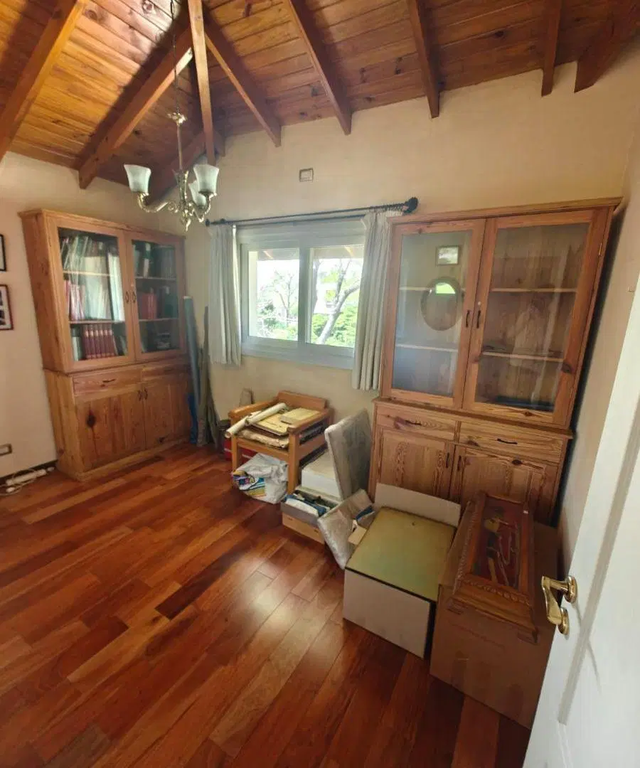 Casa a la venta de 5 ambientes en barrio cerrado Santa Maria de los olivos -pileta 2