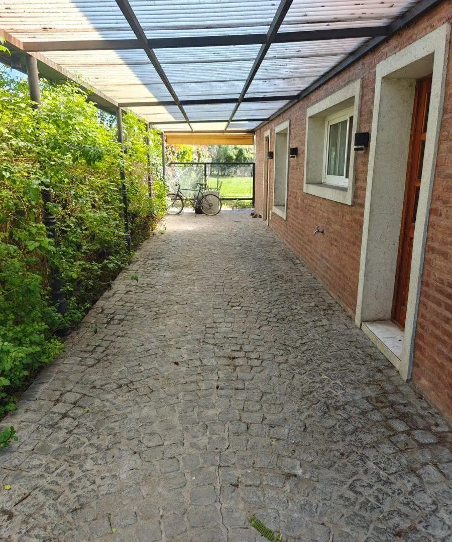 Casa a la venta de 5 ambientes en barrio cerrado Santa Maria de los olivos -pileta 3