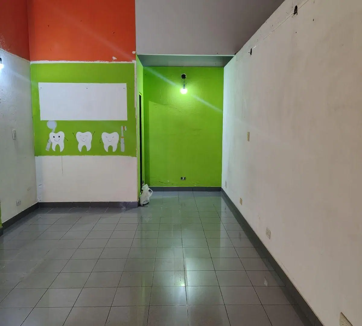LOCAL COMERCIAL 25 MTS 2 TRES DE FEBRERO 4591 CASEROS 1