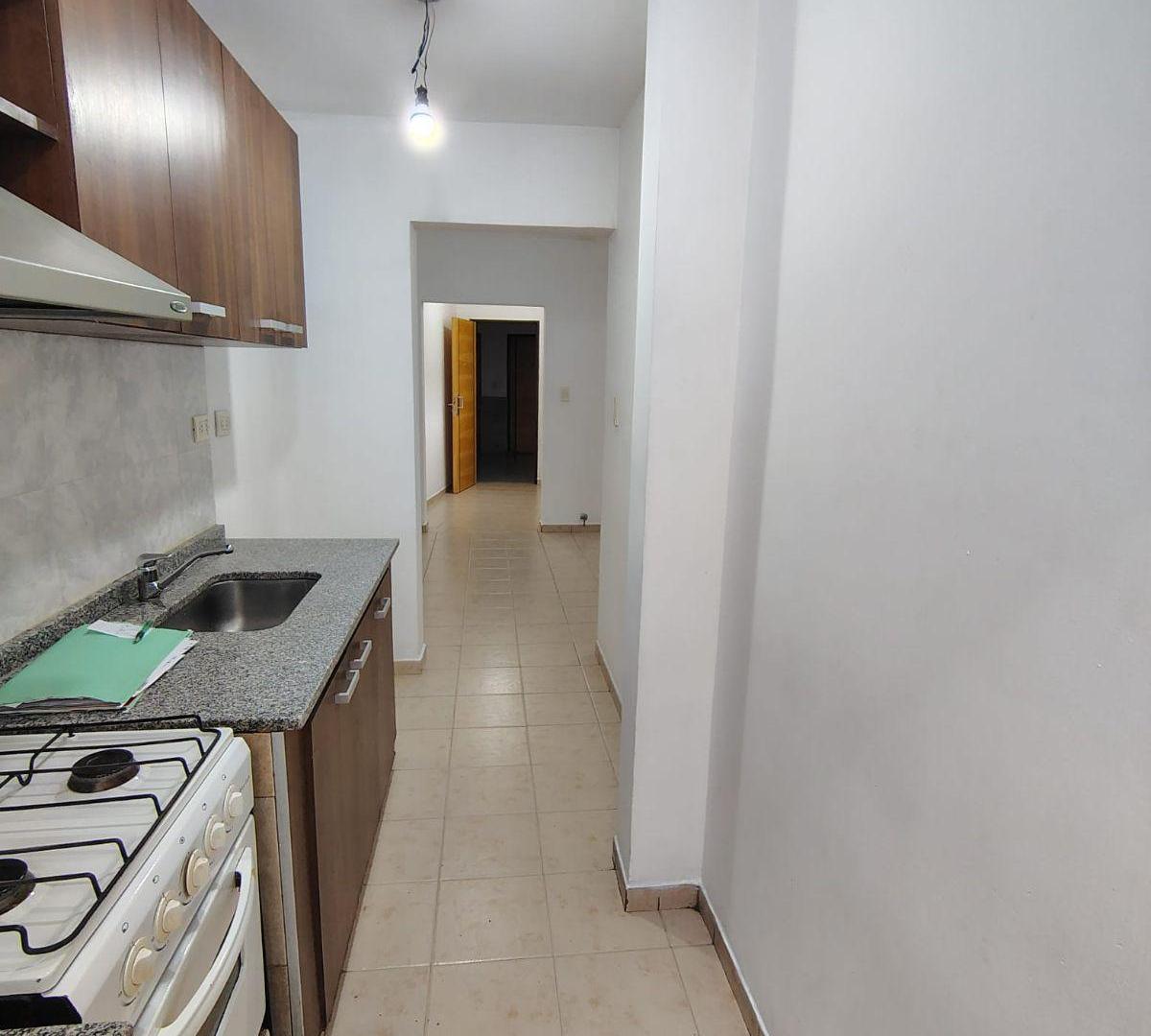 Foto de Departamento 2ambientes con Patio Av Alvear 4794 Ciudadela Tres de Febrero, imagen 2