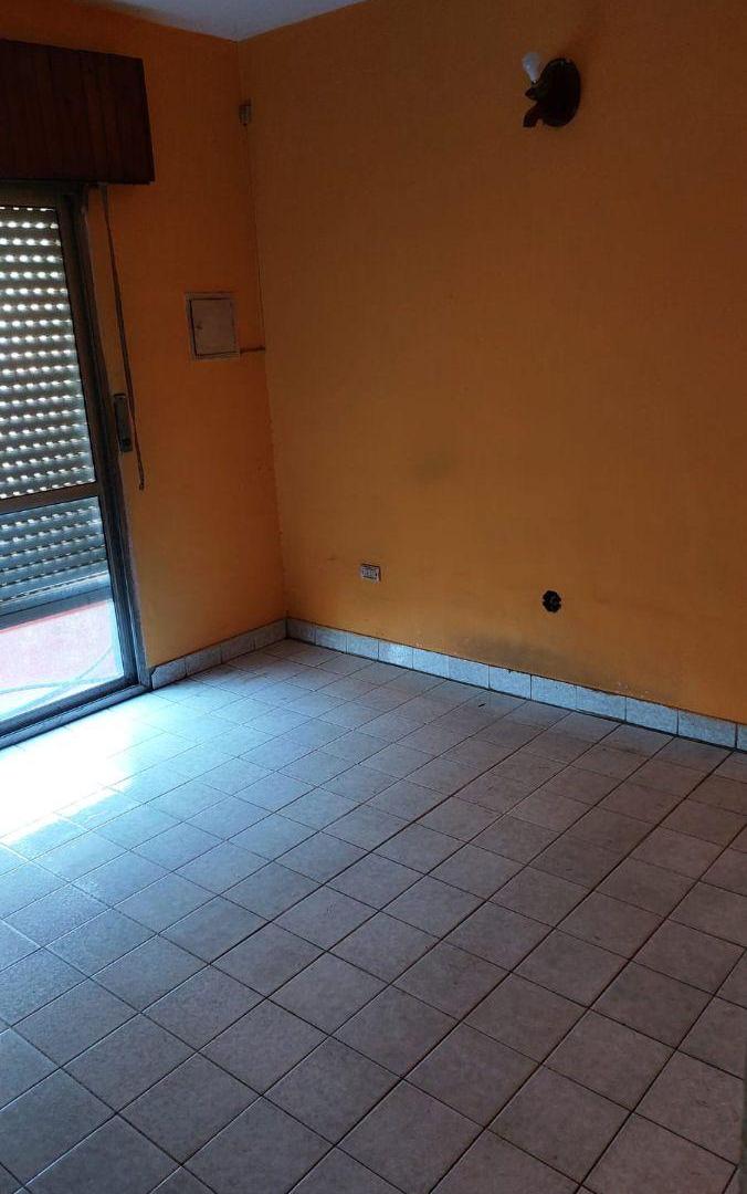 Foto de PH 3 AMBIENTES CON PATIO AVENIDA DON BOSCO N 4717 MORON, imagen 3
