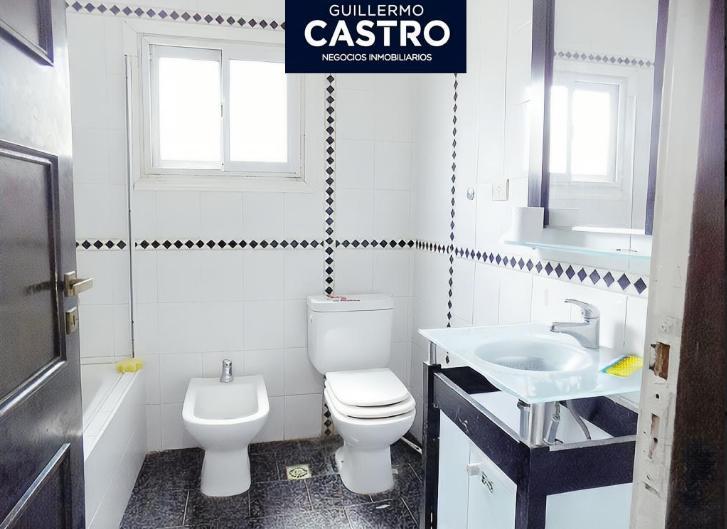 Casa en Venta, Sobre Lote de 375 m². Loma Stella Maris. Mar del Plata. 3