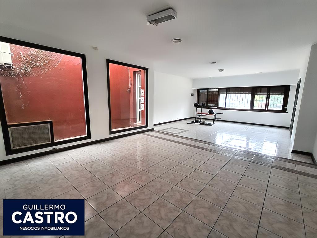 Casa en Venta, Sobre Lote de 375 m². Loma Stella Maris. Mar del Plata.