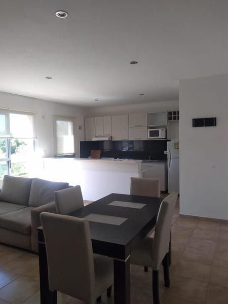 Departamento 3 Amb. Al Frente con Balcon 1