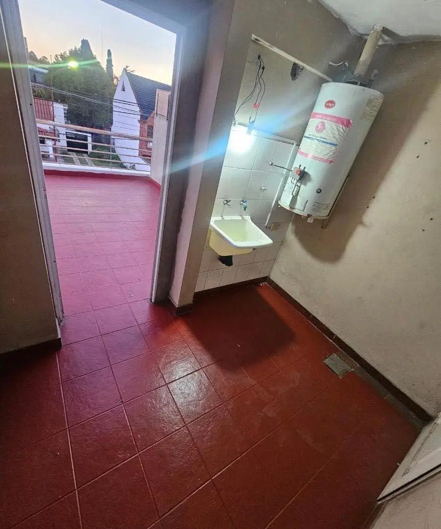 Departamento 2 amb. en Ramos Mejia 3