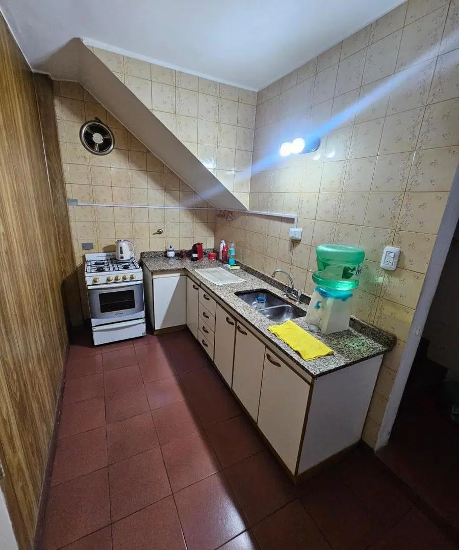 Casa de 3 amb. amplios villa luzuriaga 5