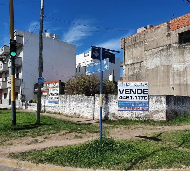CASA 3 AMB EXCELENTE UBICACION 2