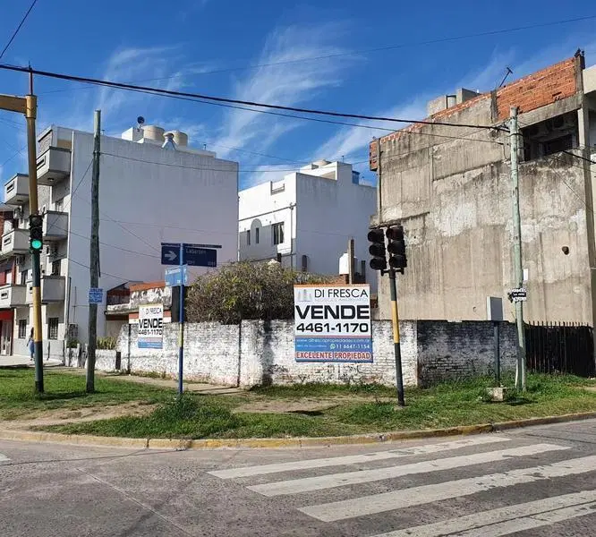 CASA 3 AMB EXCELENTE UBICACION 4