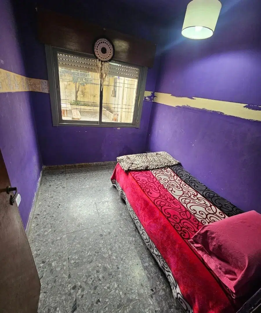 Casa 3 amb. con cochera, patio y terraza en Isidro Casanova 3