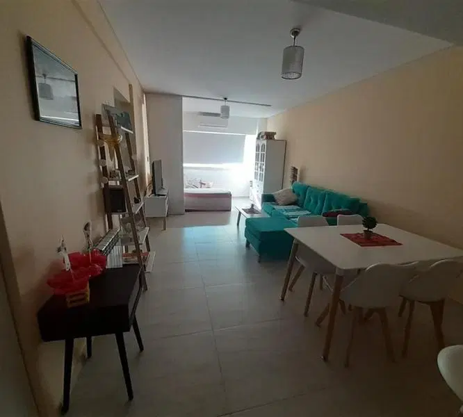 OPORTUNIDAD DEPTO 2 AMB. CON COCHERA 2