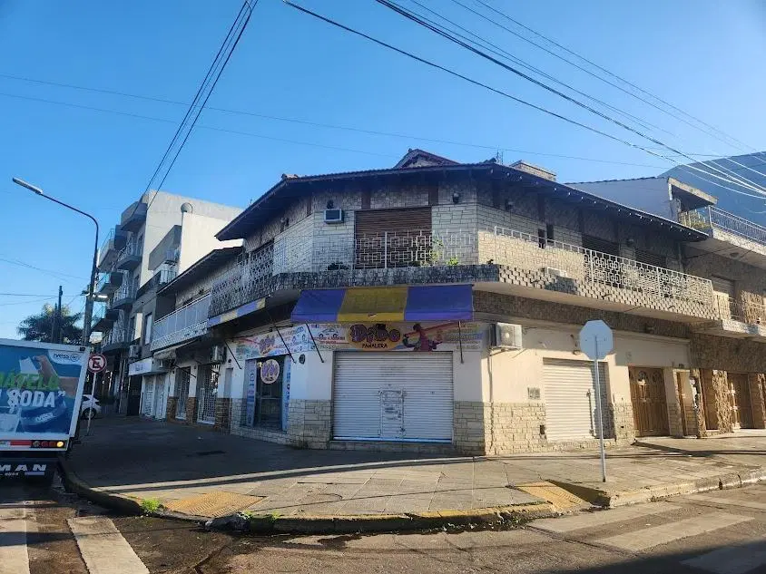 inmueble Comercial y familiar. 5