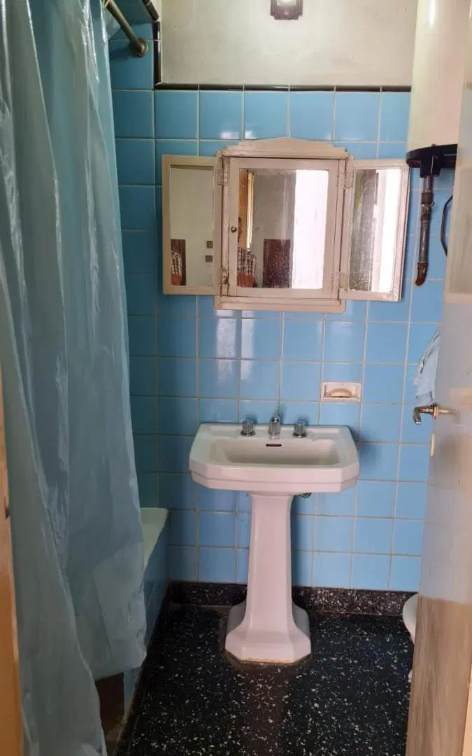 CASA 3 AMB. CON JARDIN Y FONDO LIBRE VILLA LUZURIAGA 5