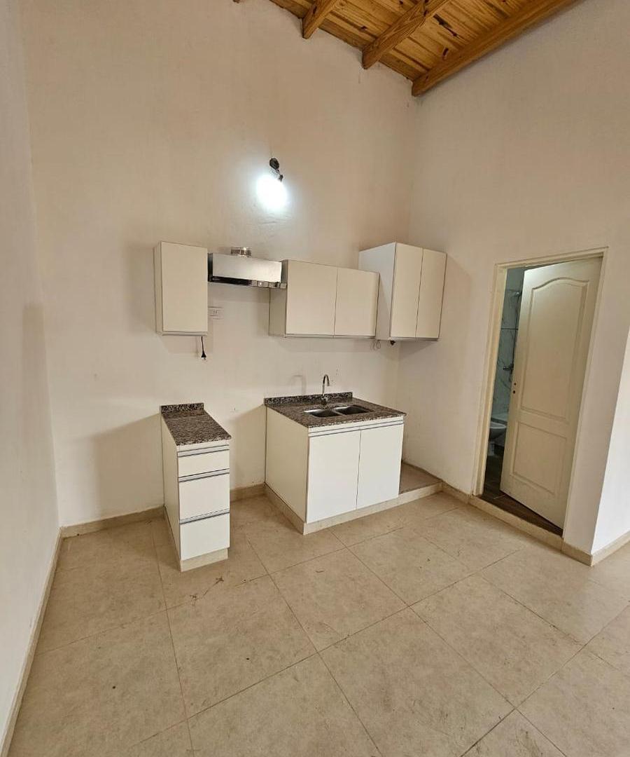 Foto de Departamento de 3 amb. en alquiler en San Justo, imagen 4