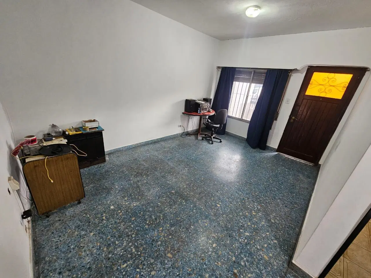 Casa 3 amb. con pequeño galpon y patio 3