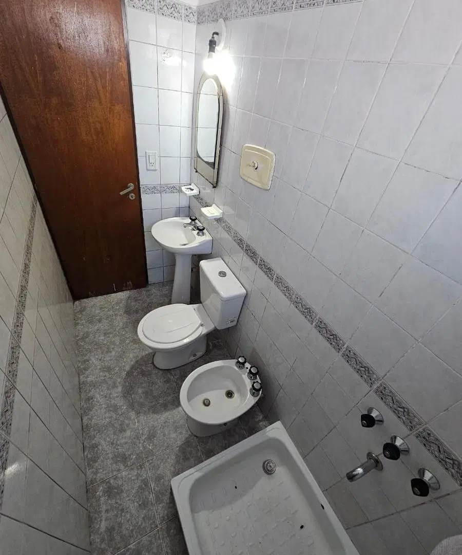 Departamento tipo duplex 2 amb. con partio San Justo 5