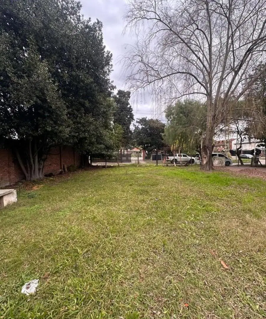 Terreno 233m2 5
