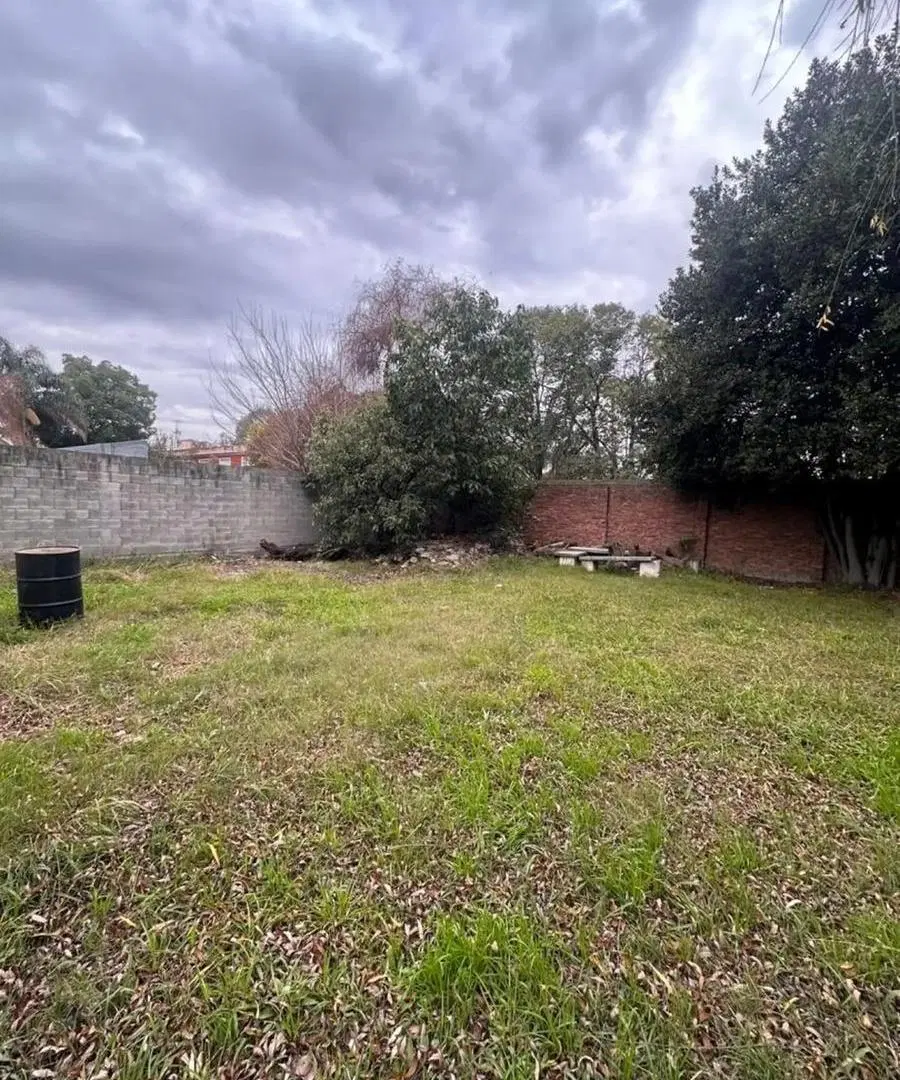 Terreno 233m2 3