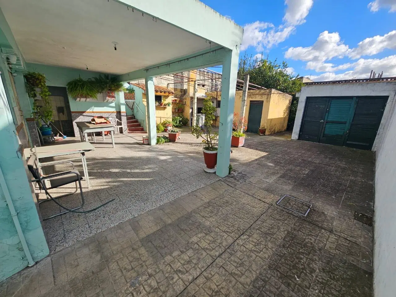Casa 3 amb. con galpon y amplio lote 8