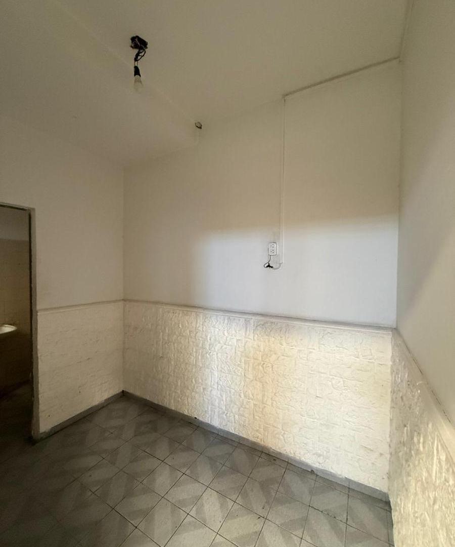 Foto de Galpón interno de 100m2 con Oficina, imagen 3
