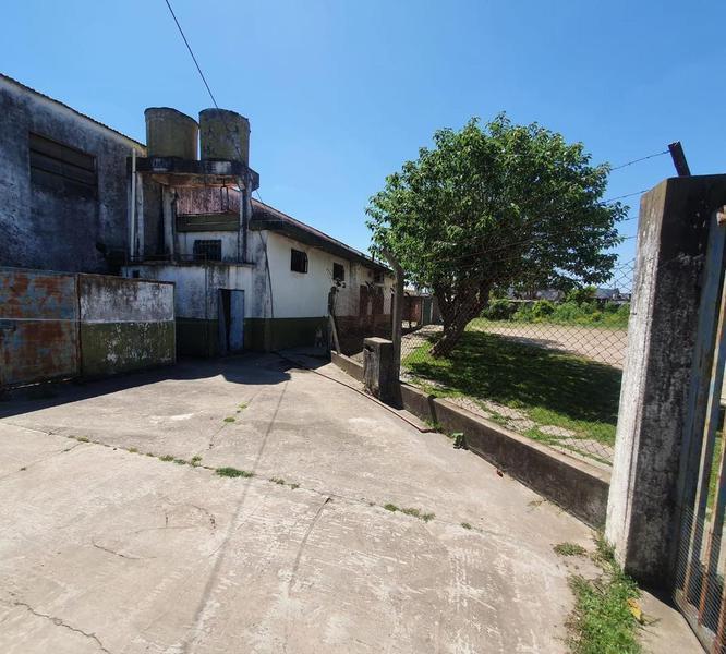 Foto de GALPON DE 1000 M2 SOBRE LOTE 1700 M2 aprox, imagen 4