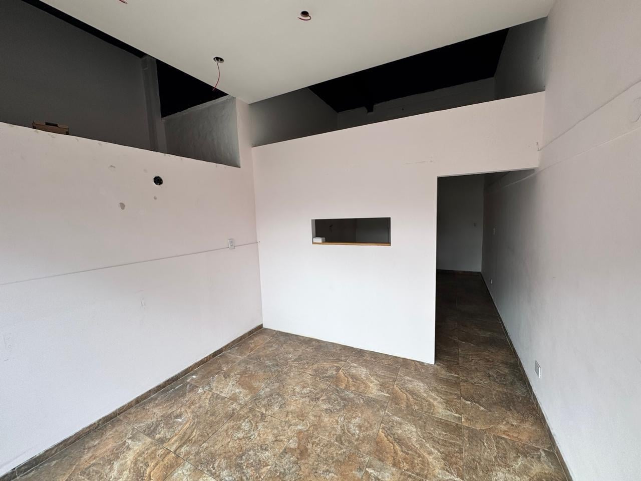 Foto de Local comercial en alquiler, imagen 3