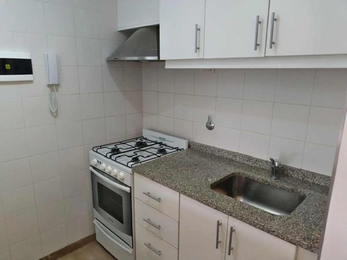 Departamento en alquiler 2 ambientes en caballito 5