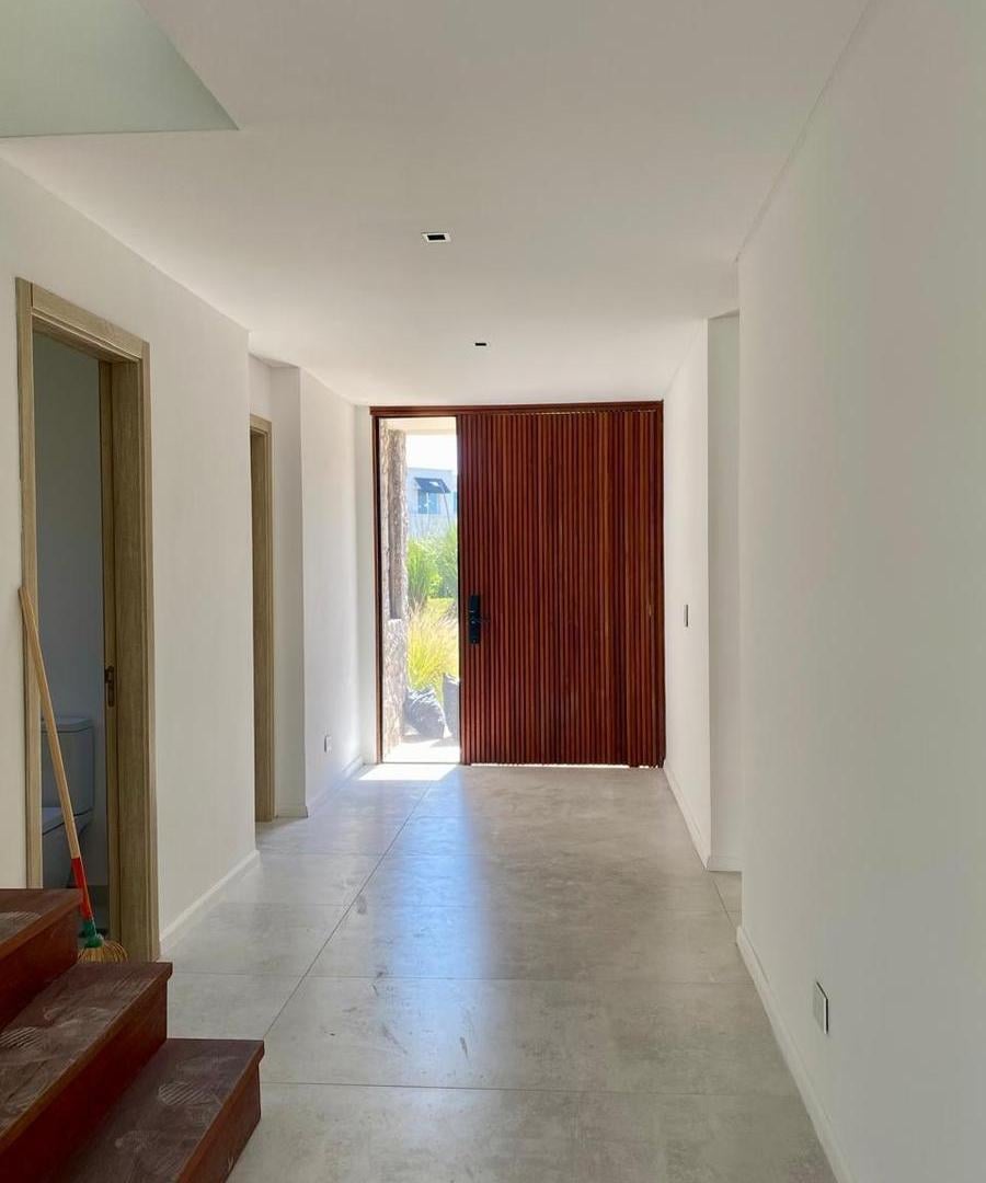 Casa en Carpinchos, Nordelta Venta con Renta hasta Marzo 2027