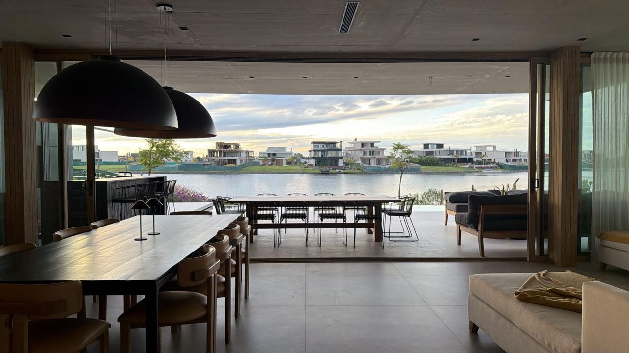 Foto de Casa en ALQUILER TEMPORAL en Puentes, Nordelta, imagen 1