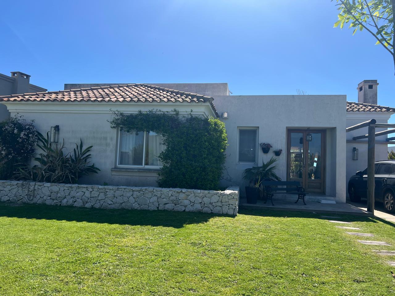 Foto de Casa en venta barrio Puerto, El Cantón, imagen 1