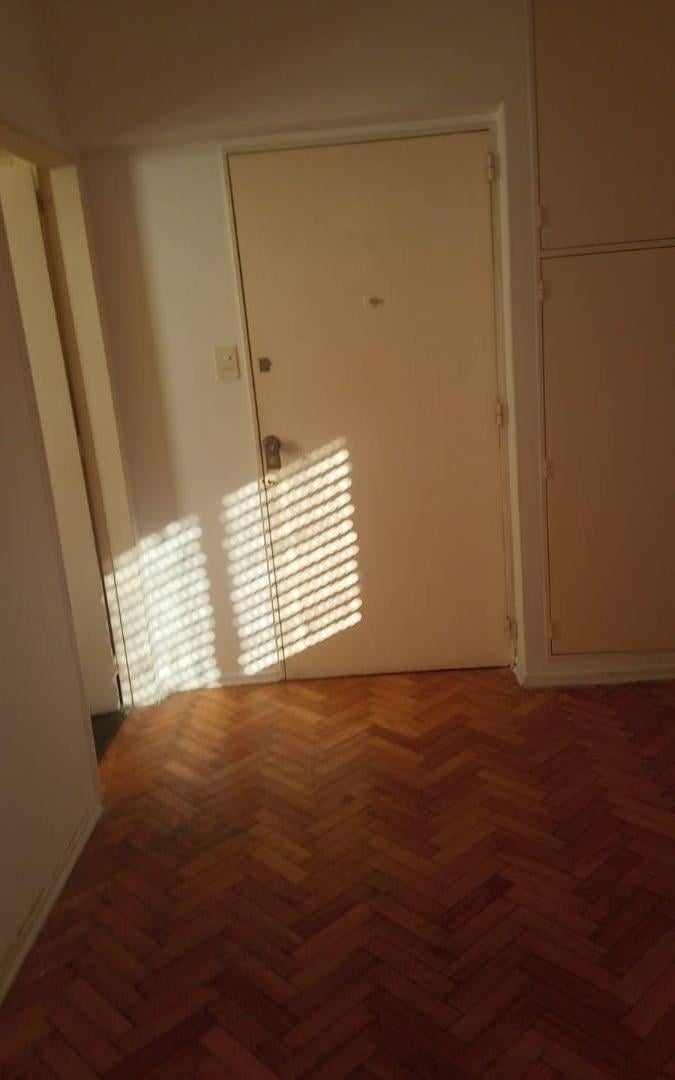 Foto de VENTA AV. CORRIENTES EXCELENTE OPORTUNIDAD, imagen 3