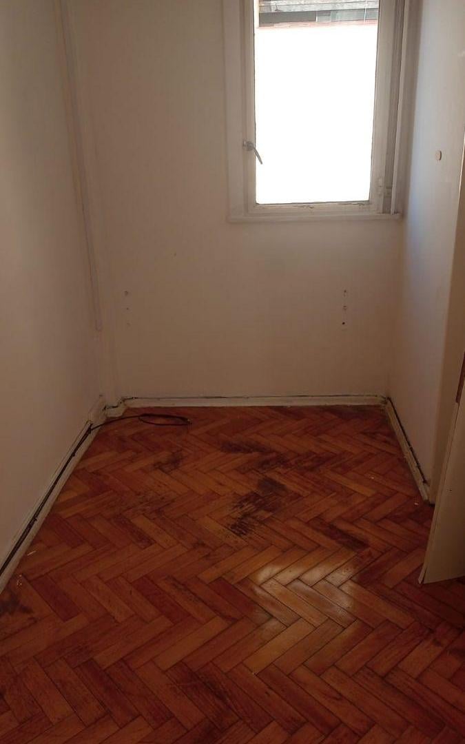 Foto de VENTA AV. CORRIENTES EXCELENTE OPORTUNIDAD, imagen 2
