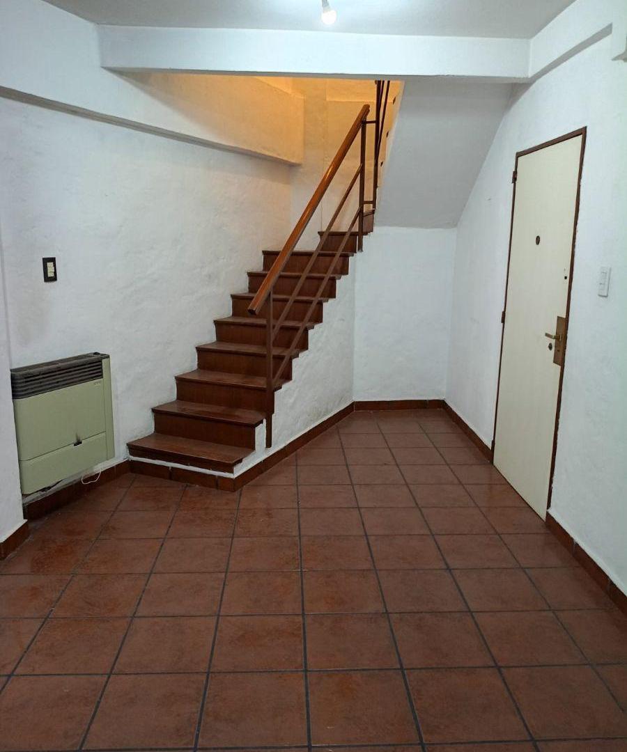 Foto de 3 AMBIENTES 2 BALCONES Y COCHERA FIJA, imagen 2