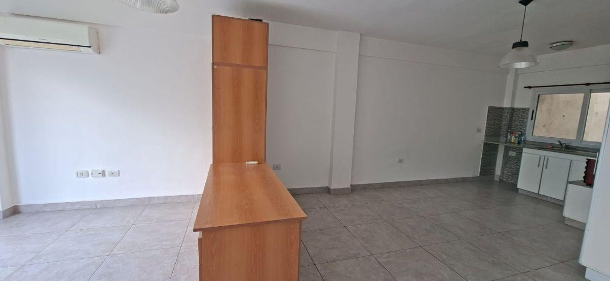 Foto de MONOAMBIENTE CABALLITO - AMPLIO Y LUMINOSO - CON BALCON, imagen 4