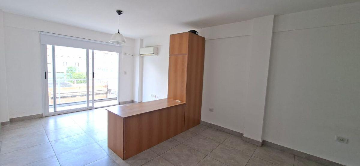 Foto de MONOAMBIENTE CABALLITO - AMPLIO Y LUMINOSO - CON BALCON, imagen 3